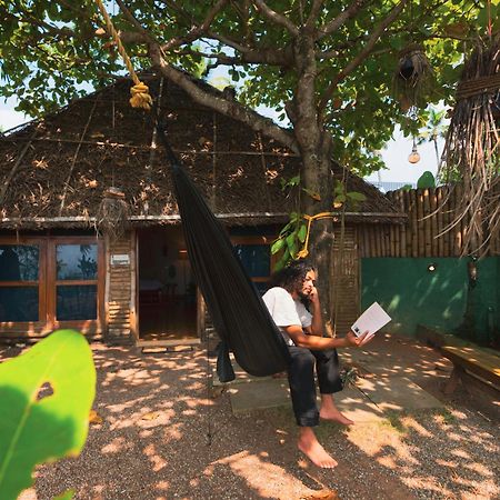 Nidra By Sarwaa Bed & Breakfast วาร์คาลา ภายนอก รูปภาพ