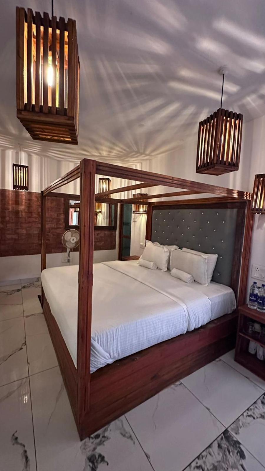 Nidra By Sarwaa Bed & Breakfast วาร์คาลา ภายนอก รูปภาพ